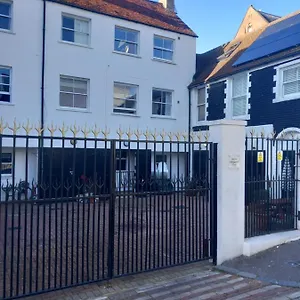 Privatunterkunft Number Five, Hove