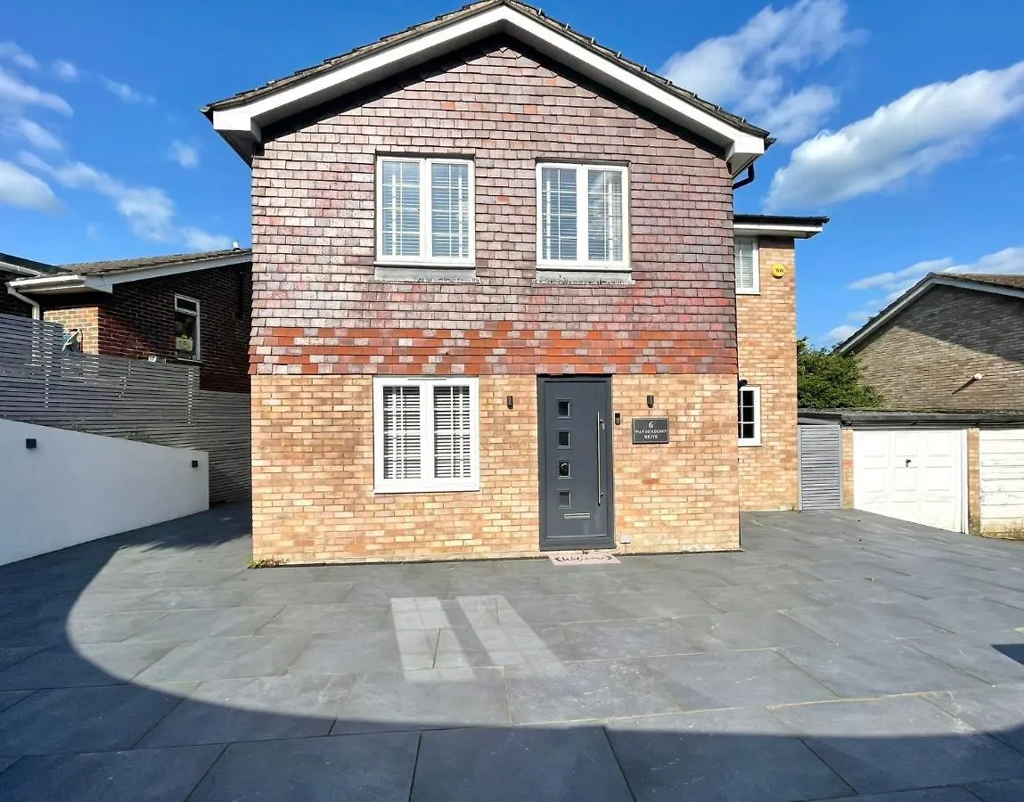 Holiday home Refurbished 4-Br House Near Beach And The Downs Villa Brighton United Kingdom