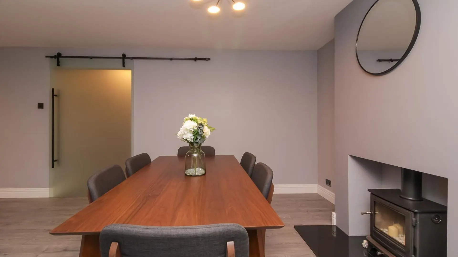 Holiday home Refurbished 4-Br House Near Beach And The Downs Villa Brighton